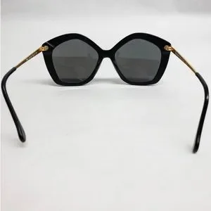 Illesteva | Accessories | Illesteva Terry Sunglasses | Poshmark display picture 3